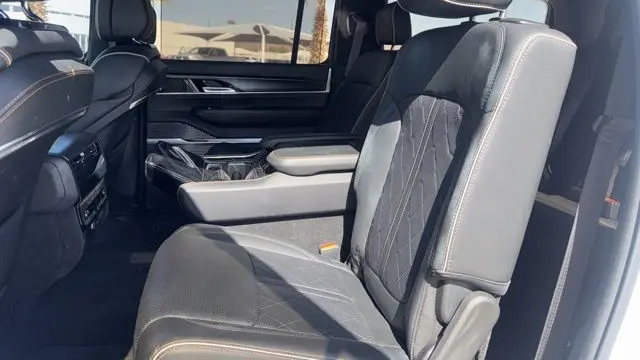 2024 Jeep Grand Wagoneer Series III