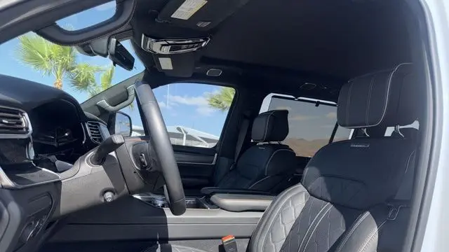 2024 Jeep Grand Wagoneer Series III