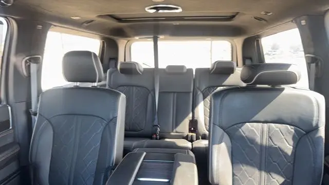 2024 Jeep Grand Wagoneer Series III
