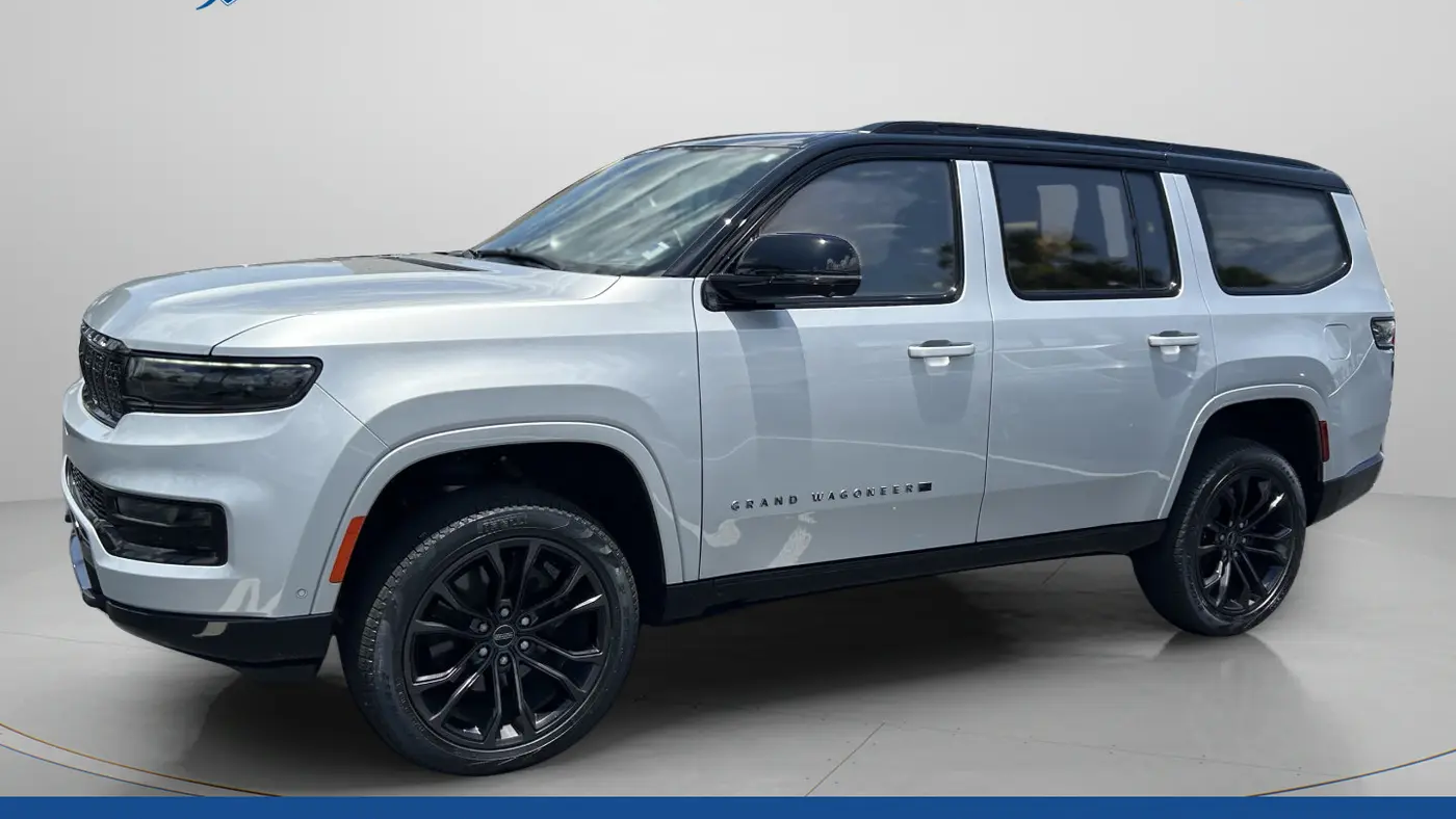 2023 Jeep Grand Wagoneer Series III Obsidian
