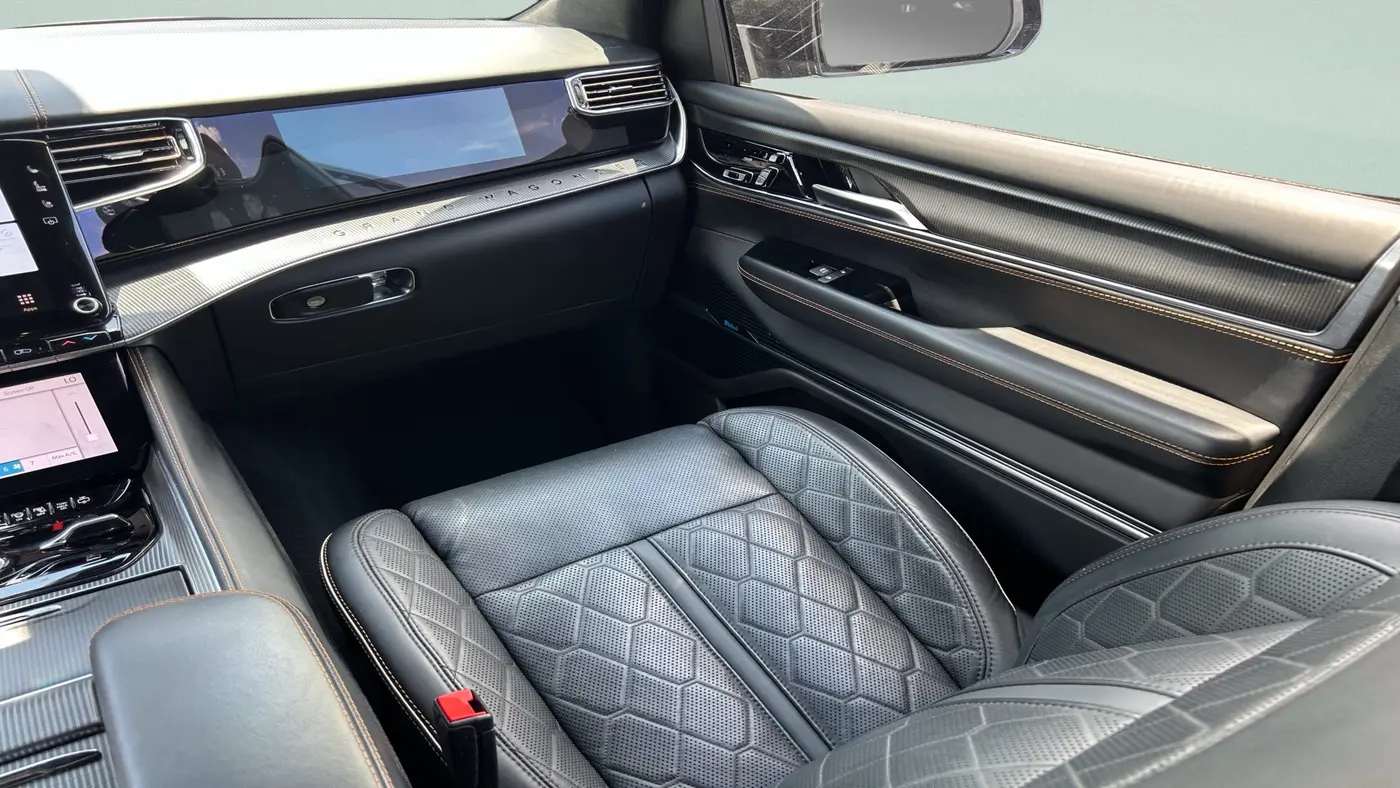2023 Jeep Grand Wagoneer Series III Obsidian