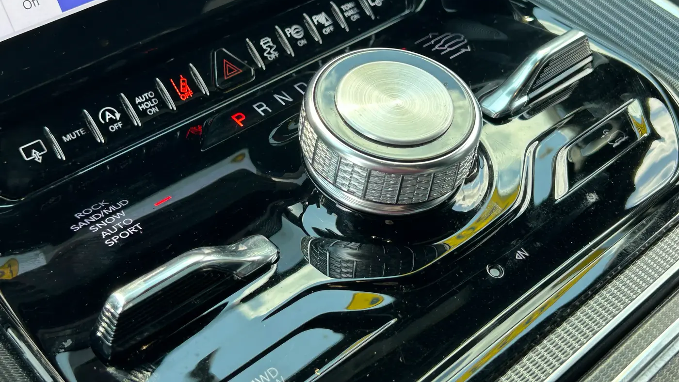 2023 Jeep Grand Wagoneer Series III Obsidian