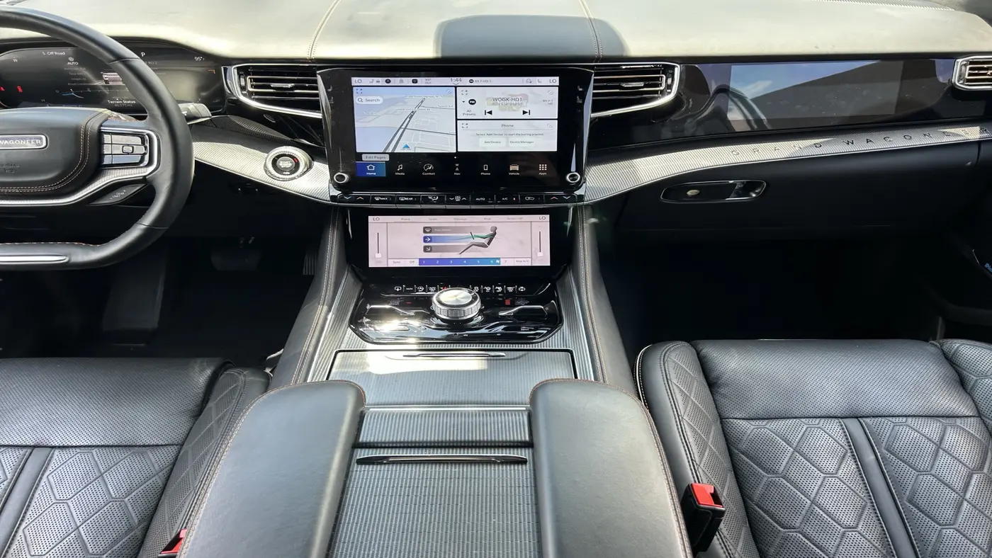 2023 Jeep Grand Wagoneer Series III Obsidian