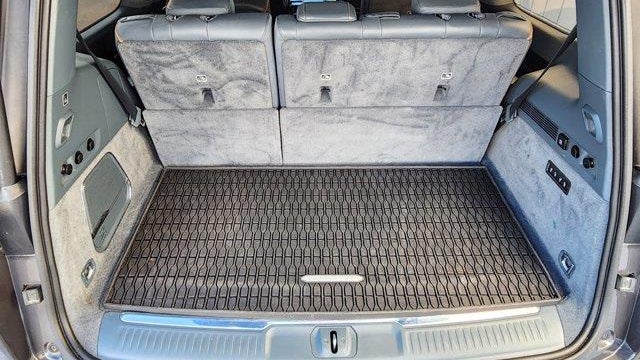2024 Jeep Grand Wagoneer Series III