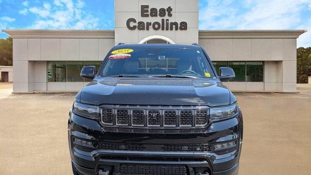 2025 Jeep Grand Wagoneer Series III