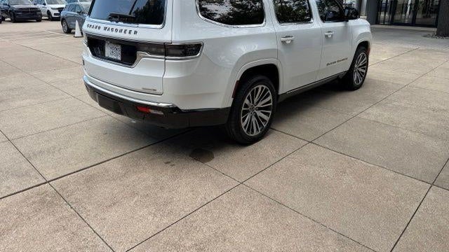 2023 Jeep Grand Wagoneer Series III Obsidian