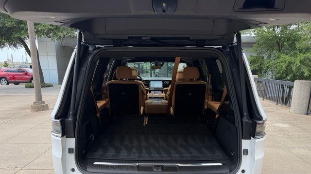 2023 Jeep Grand Wagoneer Series III Obsidian