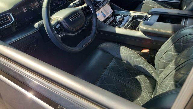 2023 Jeep Grand Wagoneer Series III Obsidian
