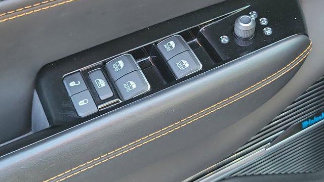 2023 Jeep Grand Wagoneer Series III Obsidian