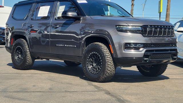 2023 Jeep Grand Wagoneer Series III Obsidian