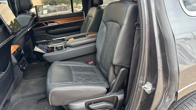 2024 Jeep Grand Wagoneer Series III