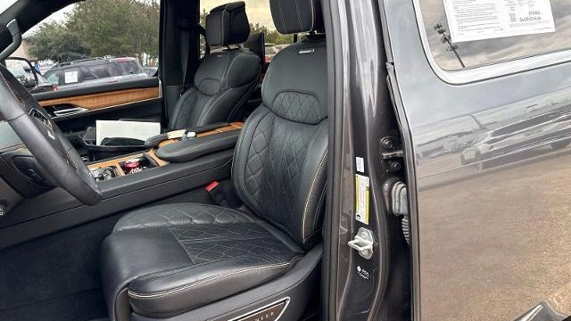 2024 Jeep Grand Wagoneer Series III