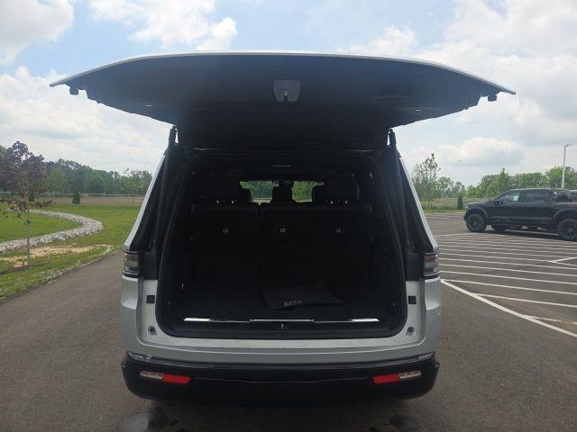 2024 Jeep Grand Wagoneer - $59,718