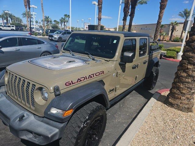 2020 Jeep Gladiator - $27,856