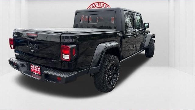 2022 Jeep Gladiator Sport