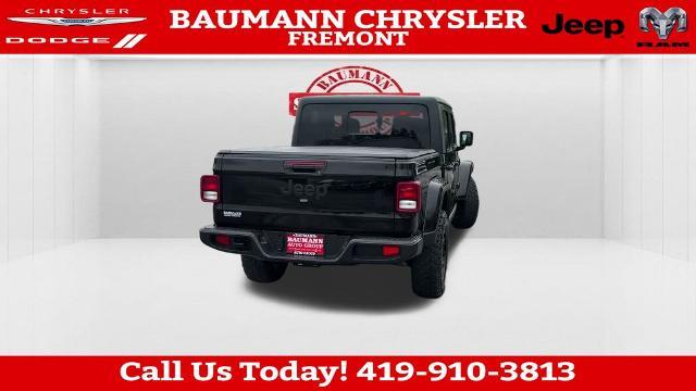 2022 Jeep Gladiator Sport