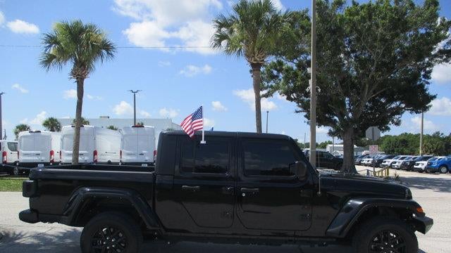 2022 Jeep Gladiator Sport