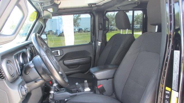2022 Jeep Gladiator Sport