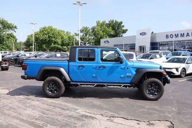 2023 Jeep Gladiator - $35,520