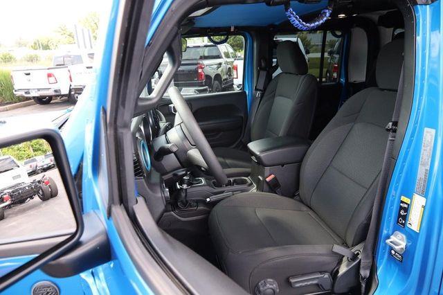 2023 Jeep Gladiator - $35,520