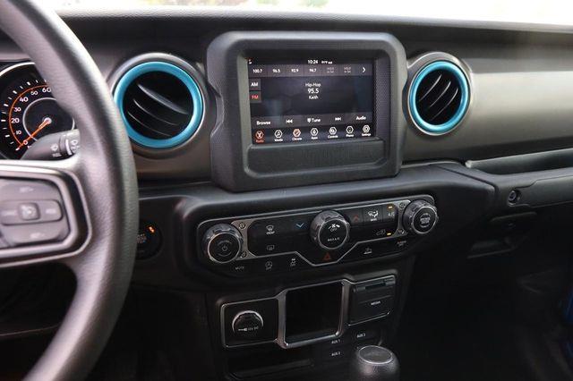2023 Jeep Gladiator - $35,520