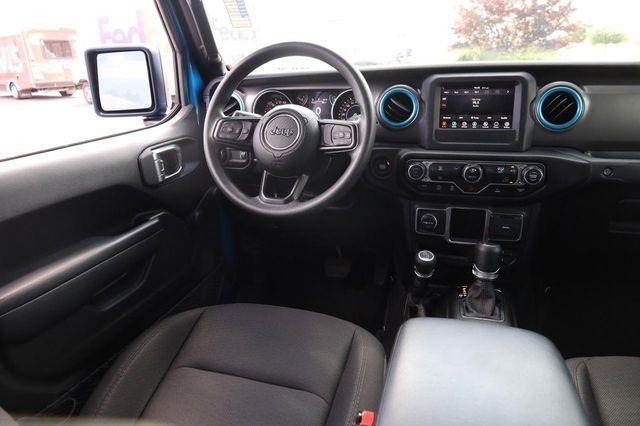 2023 Jeep Gladiator - $35,520