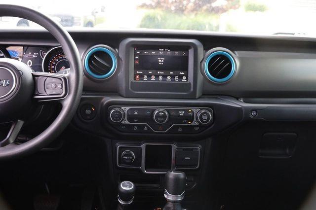 2023 Jeep Gladiator - $35,520