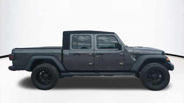 2024 Jeep Gladiator Sport