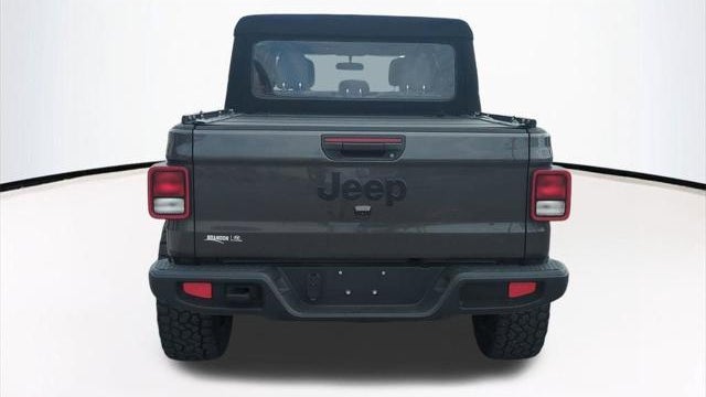 2024 Jeep Gladiator Sport