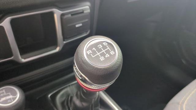 2024 Jeep Gladiator Sport