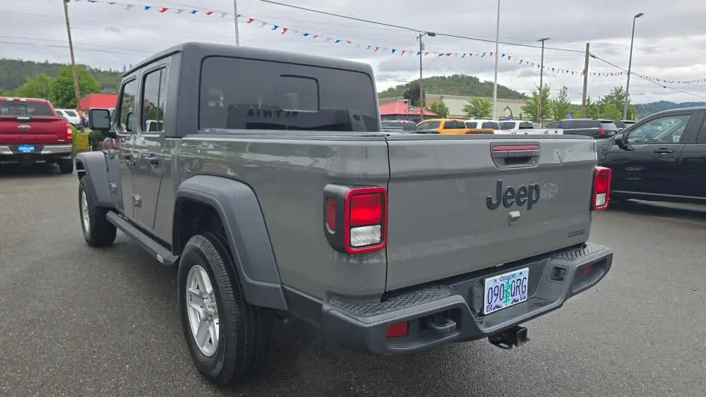 2020 Jeep Gladiator Sport Altitude