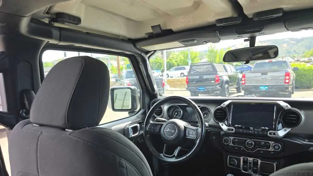 2020 Jeep Gladiator Sport Altitude