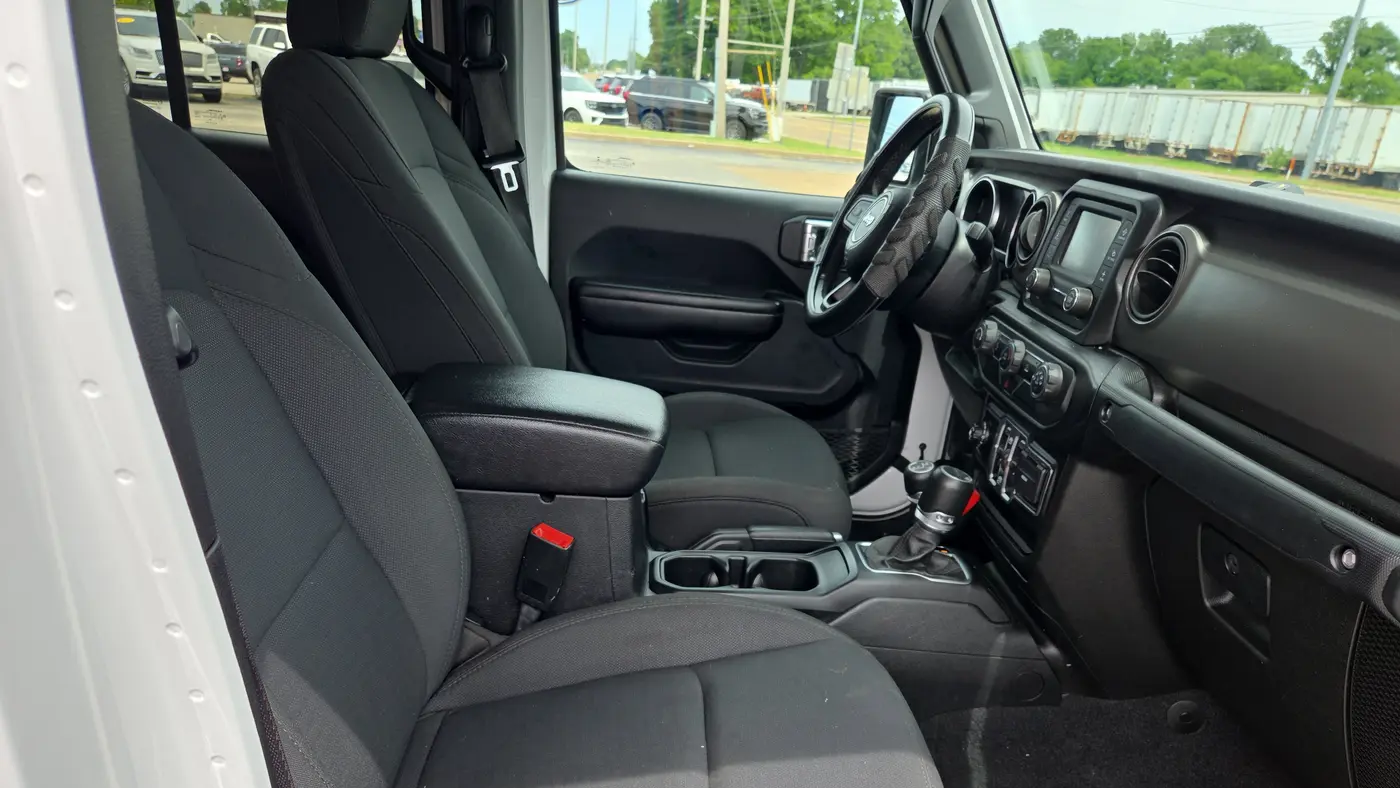 2020 Jeep Gladiator Sport Altitude