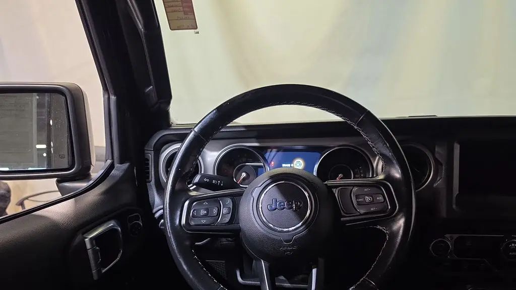 2021 Jeep Gladiator Sport