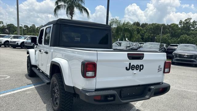 2022 Jeep Gladiator Willys