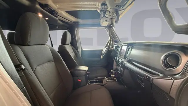 2023 Jeep Gladiator Sport