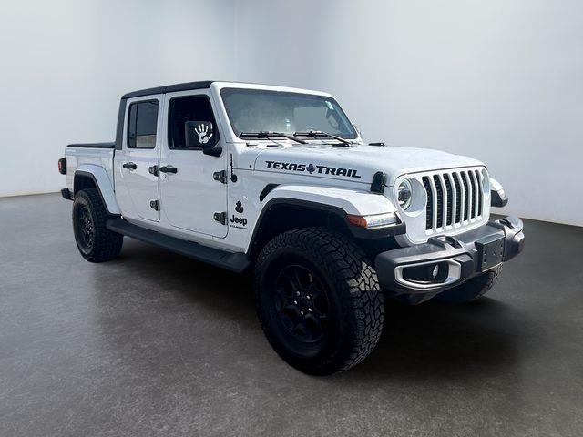 2023 Jeep Gladiator - $32,880