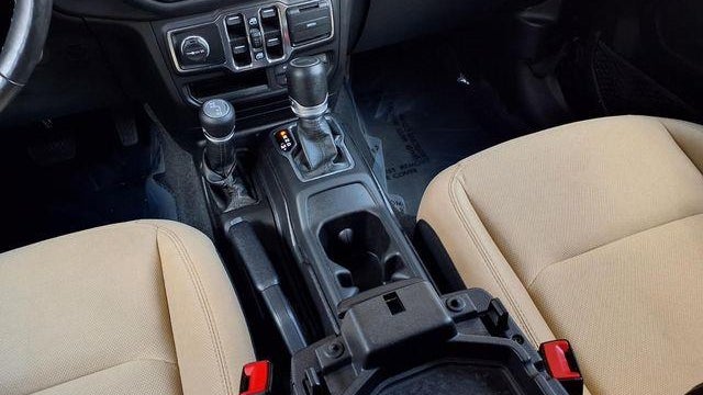 2020 Jeep Gladiator Sport Altitude