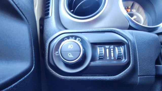 2020 Jeep Gladiator Sport Altitude