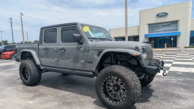 2020 Jeep Gladiator Sport Altitude