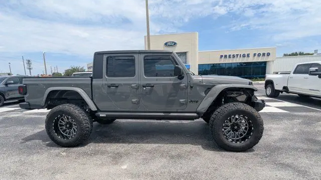 2020 Jeep Gladiator Sport Altitude