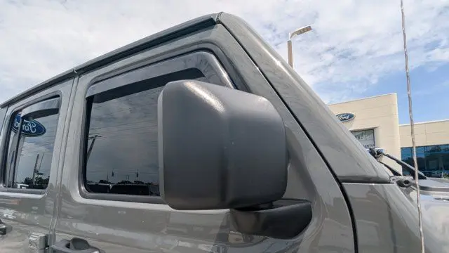 2020 Jeep Gladiator Sport Altitude