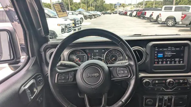 2020 Jeep Gladiator Sport Altitude