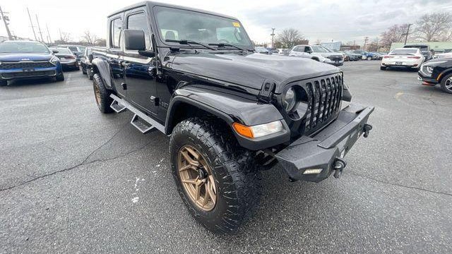 2021 Jeep Gladiator Sport