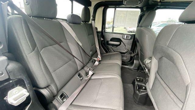 2021 Jeep Gladiator Sport