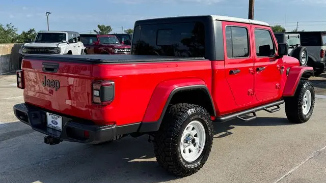 2021 Jeep Gladiator Sport
