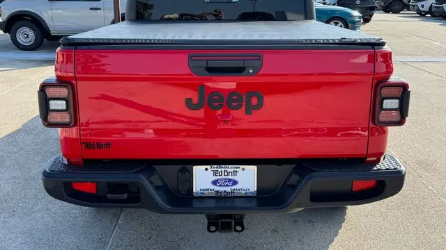 2021 Jeep Gladiator Sport