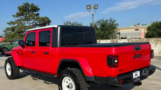 2021 Jeep Gladiator Sport