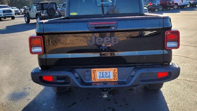 2022 Jeep Gladiator Sport