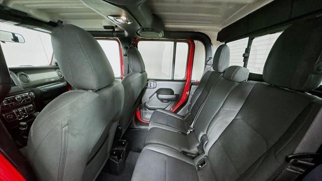 2022 Jeep Gladiator Sport